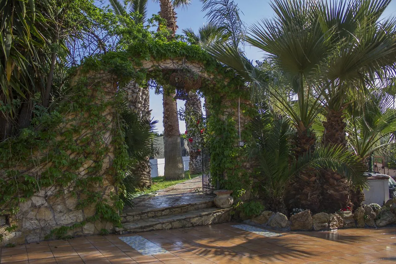 B&B Casa Augusto Luxury San Leone 3*,